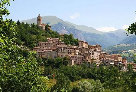 Semesterbostad Borgo Belvederi Camerino
